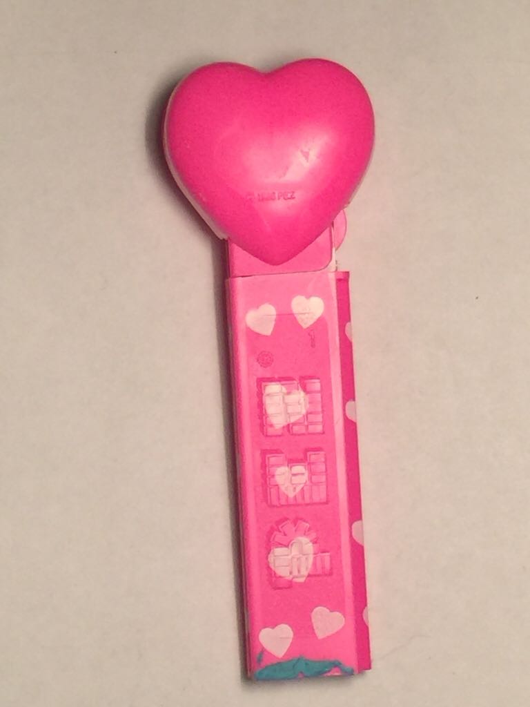 Heart - Sugar Sugar - Pink Hot - Valentine’s Day pez collectible - Main Image 2