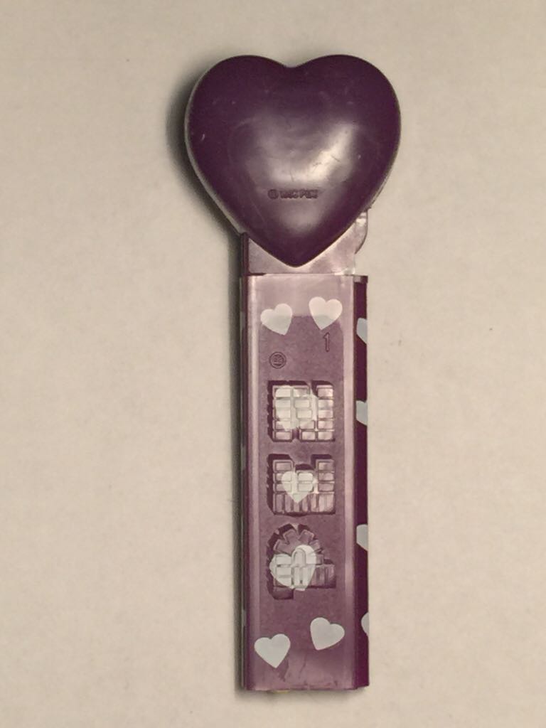 Heart - I❤️U - Pink - Valentine’s Day pez collectible - Main Image 2