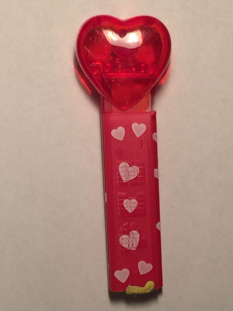 Smile - Holidays - Valentine’s Day pez collectible - Main Image 2