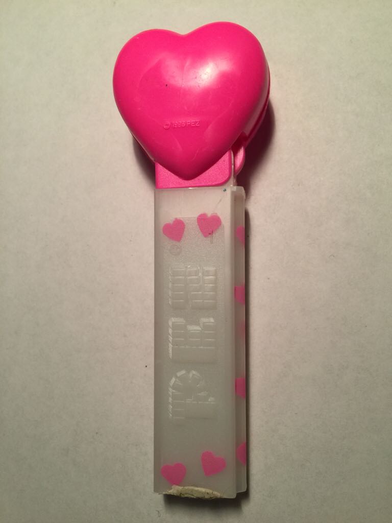 Sugar Sugar - Holidays - Valentine’s Day pez collectible - Main Image 2