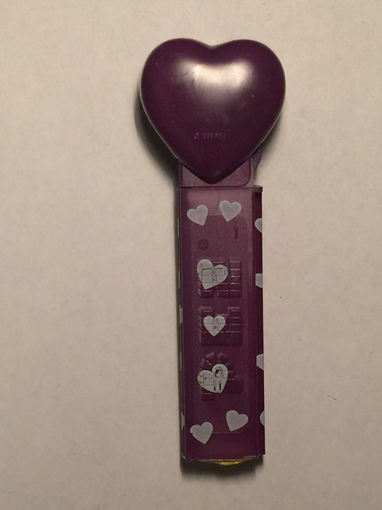 Sugar Sugar - Holidays - Valentine’s Day pez collectible - Main Image 2