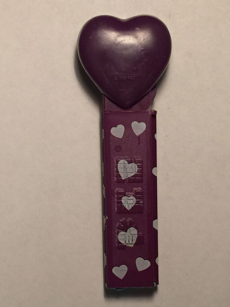 Sweet - Holidays - Valentine’s Day pez collectible - Main Image 2