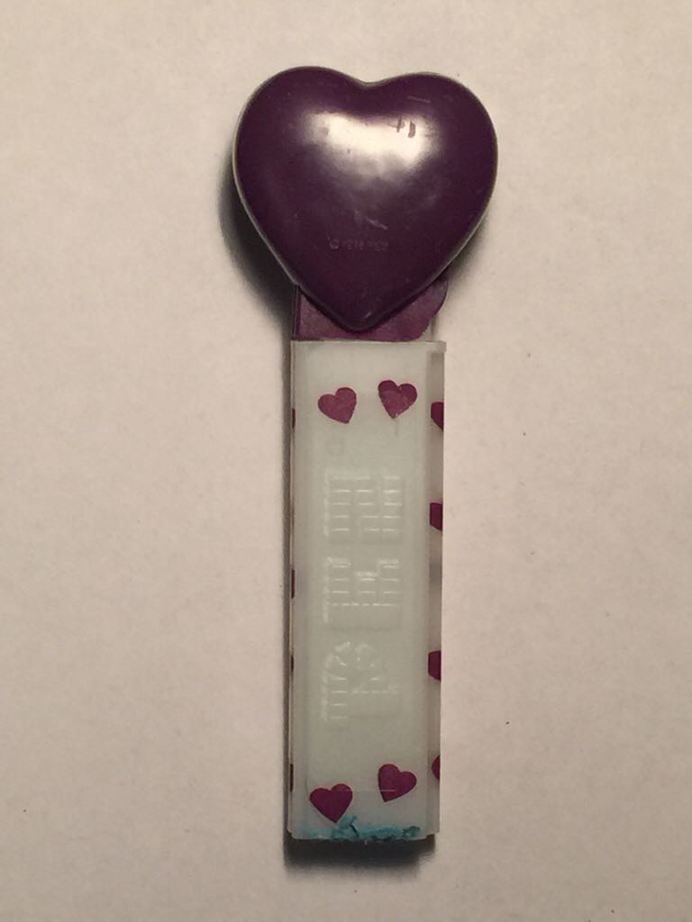 U R Special - Holidays - Valentine’s Day pez collectible - Main Image 2