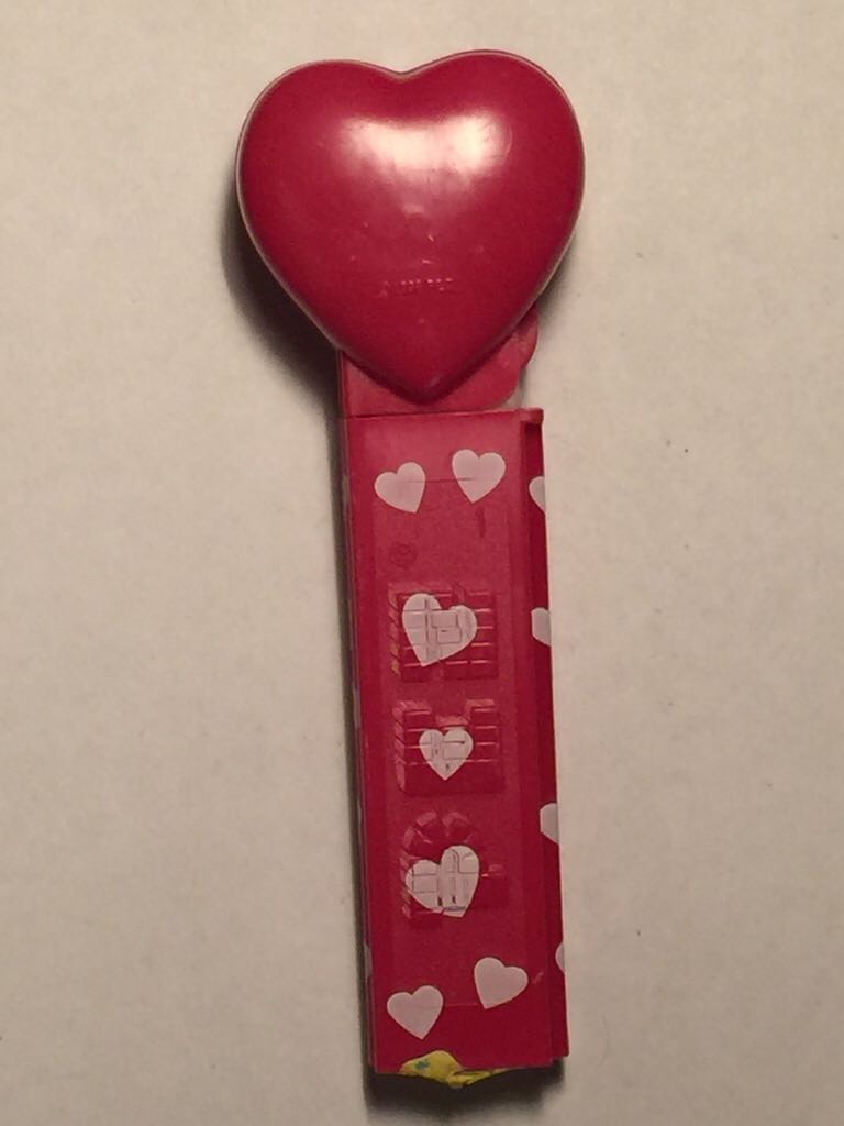 XOXO - Holidays - Valentine’s Day pez collectible - Main Image 2