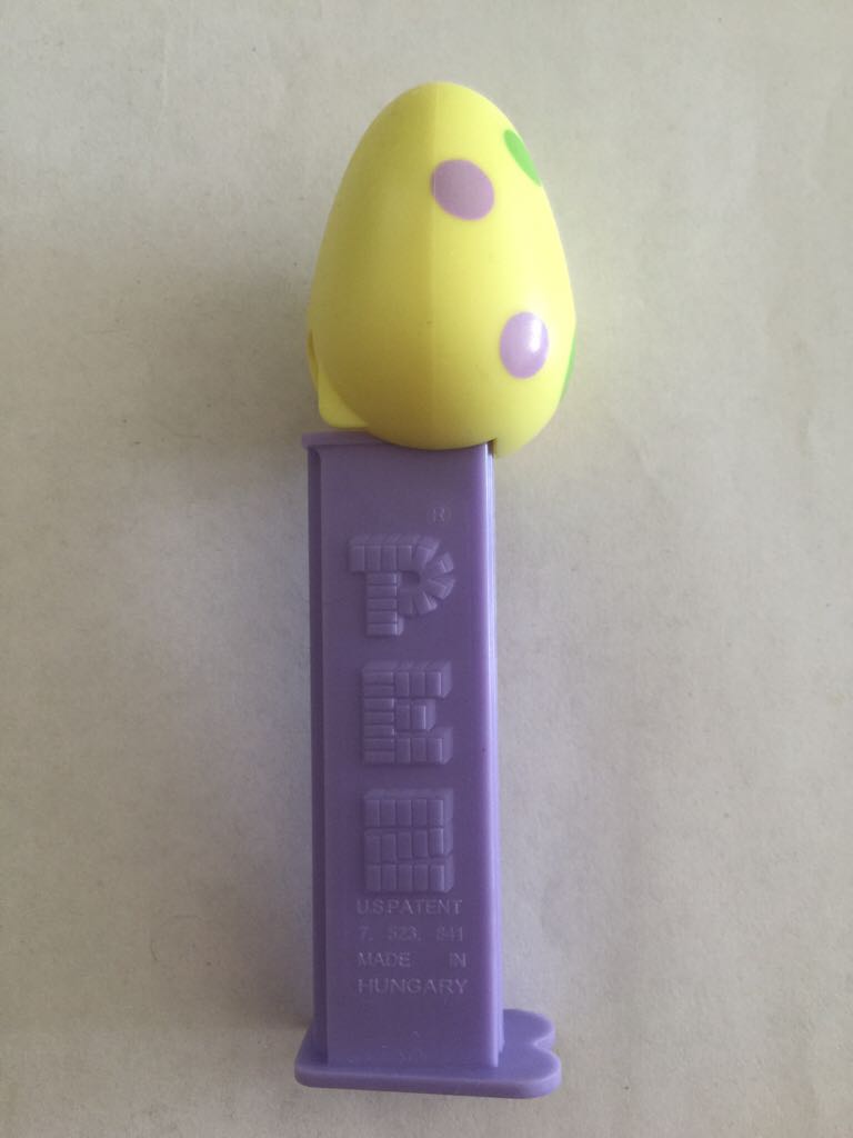 Yellow Egg - Holidays - Easter pez collectible - Main Image 2