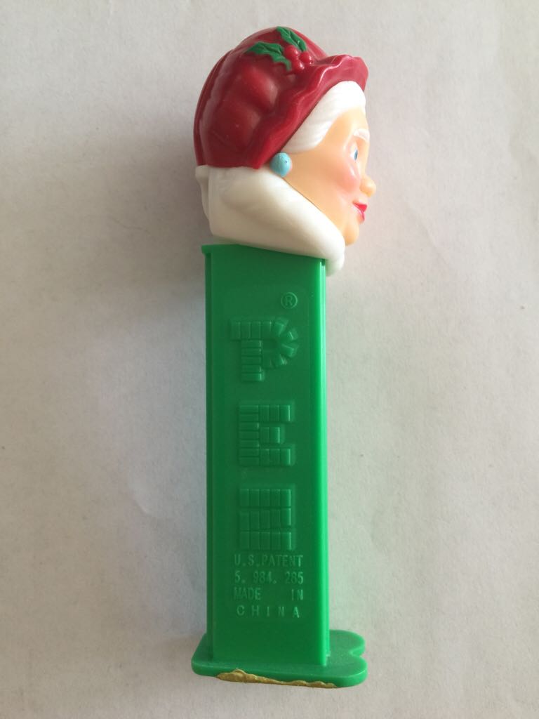 Mrs. Claus - Holidays - Christmas pez collectible - Main Image 2
