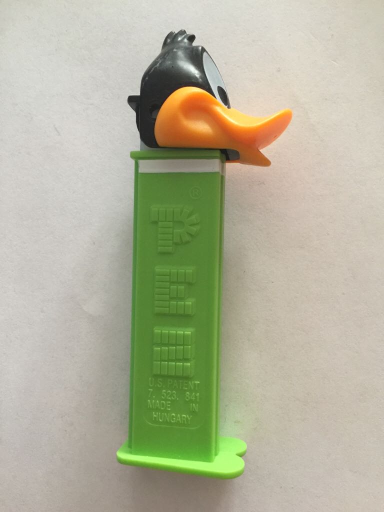Daffy Duck - Looney Tunes pez collectible - Main Image 2