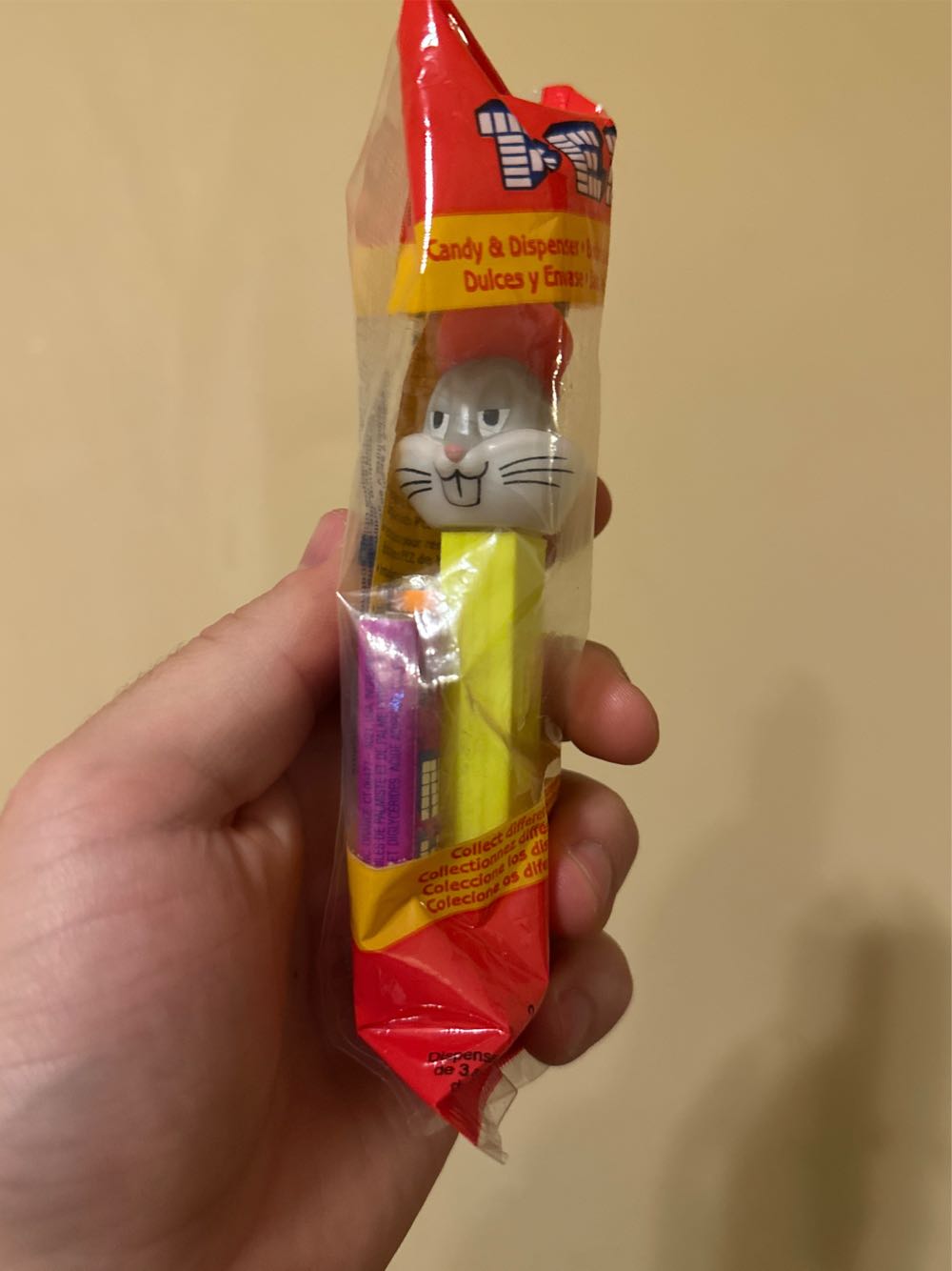 Bugs Bunny - Looney Tunes Cool pez collectible - Main Image 3