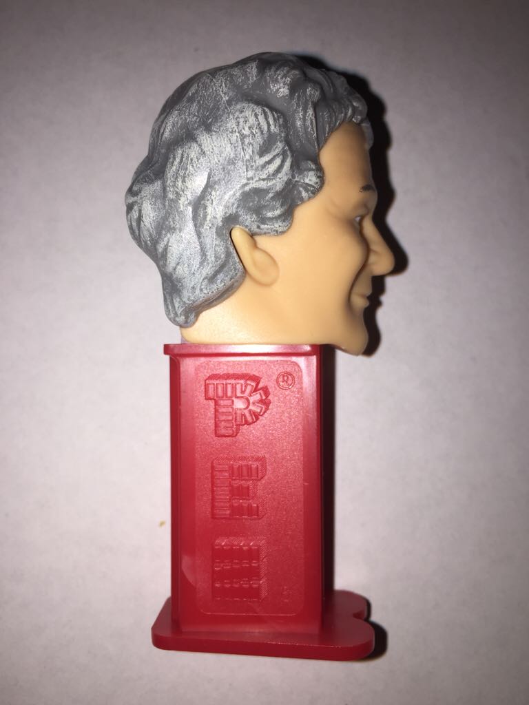 DO NOT HAVE Lord Of The Rings - Bilbo (old) - Lord Of The Rings pez collectible - Main Image 2