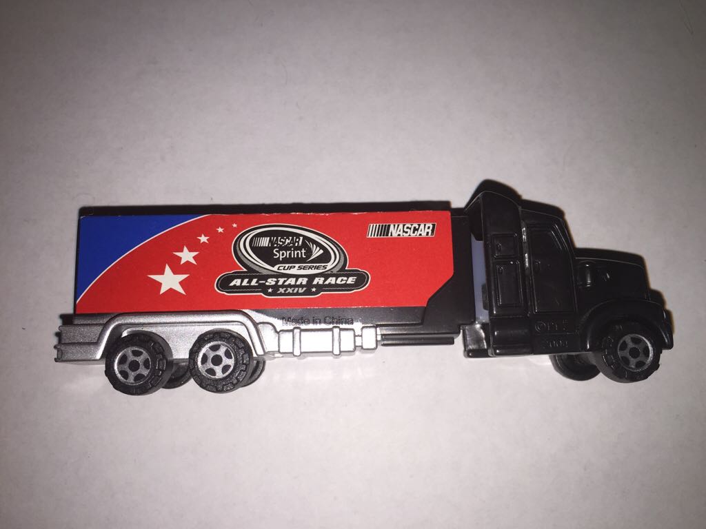#76 All-Star - NASCAR Trucks pez collectible - Main Image 2