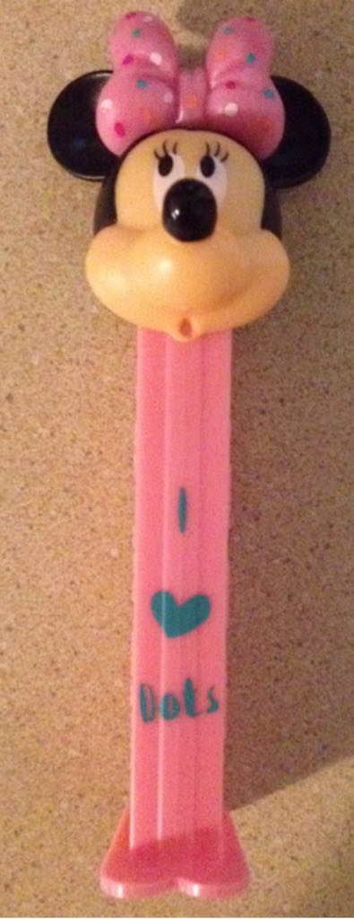 Minnie Mouse - I Love Dots - Disney Classics pez collectible - Main Image 2