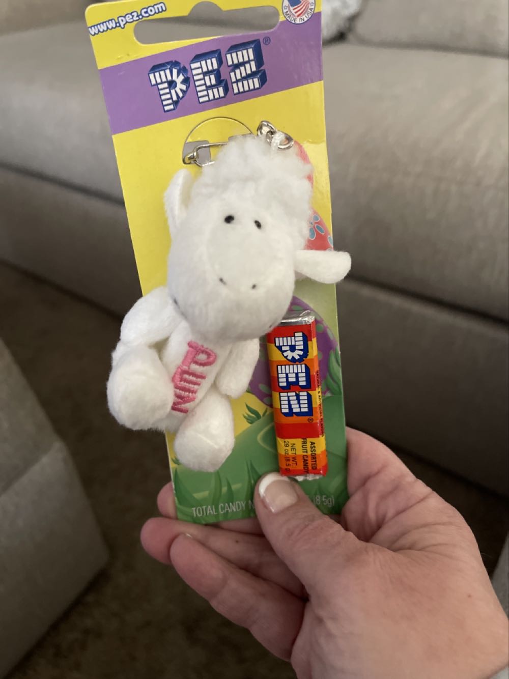Lamb Keychain White  pez collectible - Main Image 3