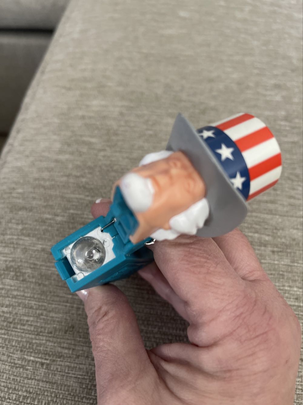 Pez Flashlight Keychain - Uncle Sam - Keychain pez collectible - Main Image 4
