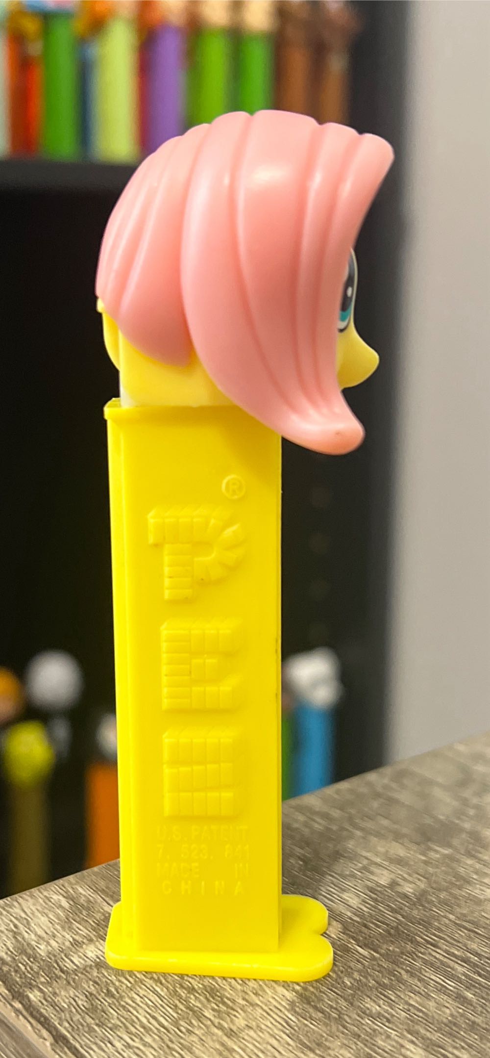 Fluttershy - My Little Pony pez collectible - Main Image 2