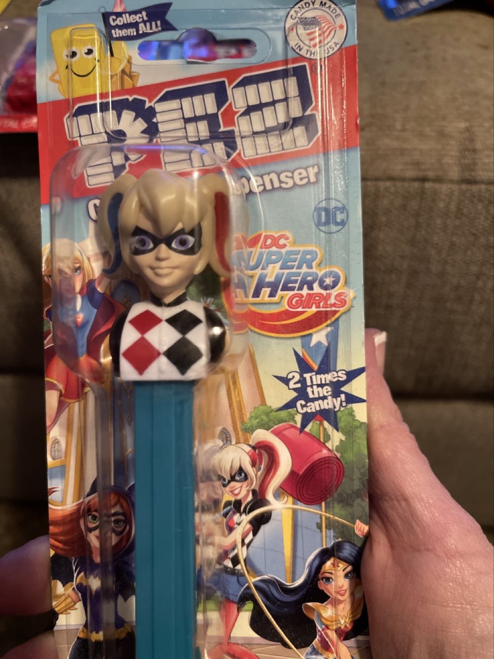 DC Super Hero Girls - Harley Quinn  pez collectible - Main Image 2