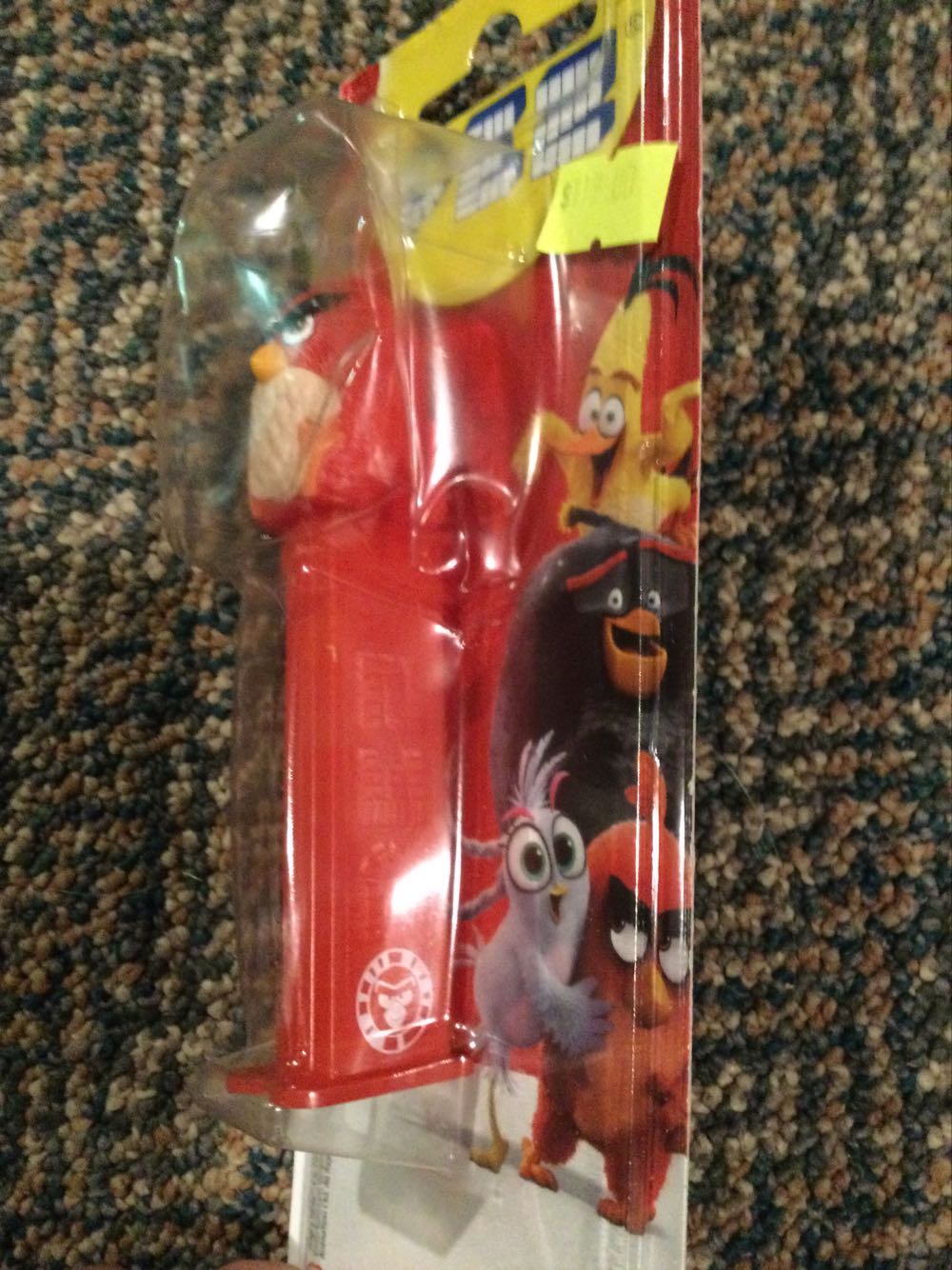 Angry Birds - Red  - European pez collectible - Main Image 3