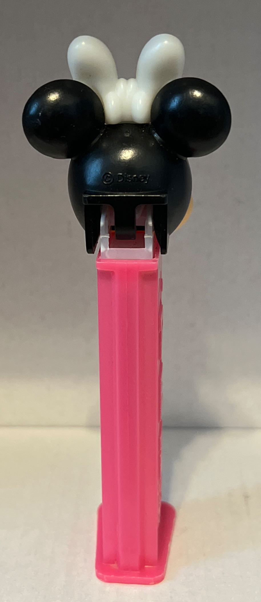 Minnie Mouse D - Disney Classic pez collectible - Main Image 4