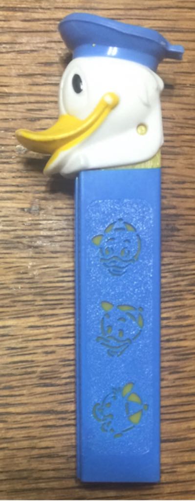 Disney - Donald Duck - Die Cut pez collectible - Main Image 2