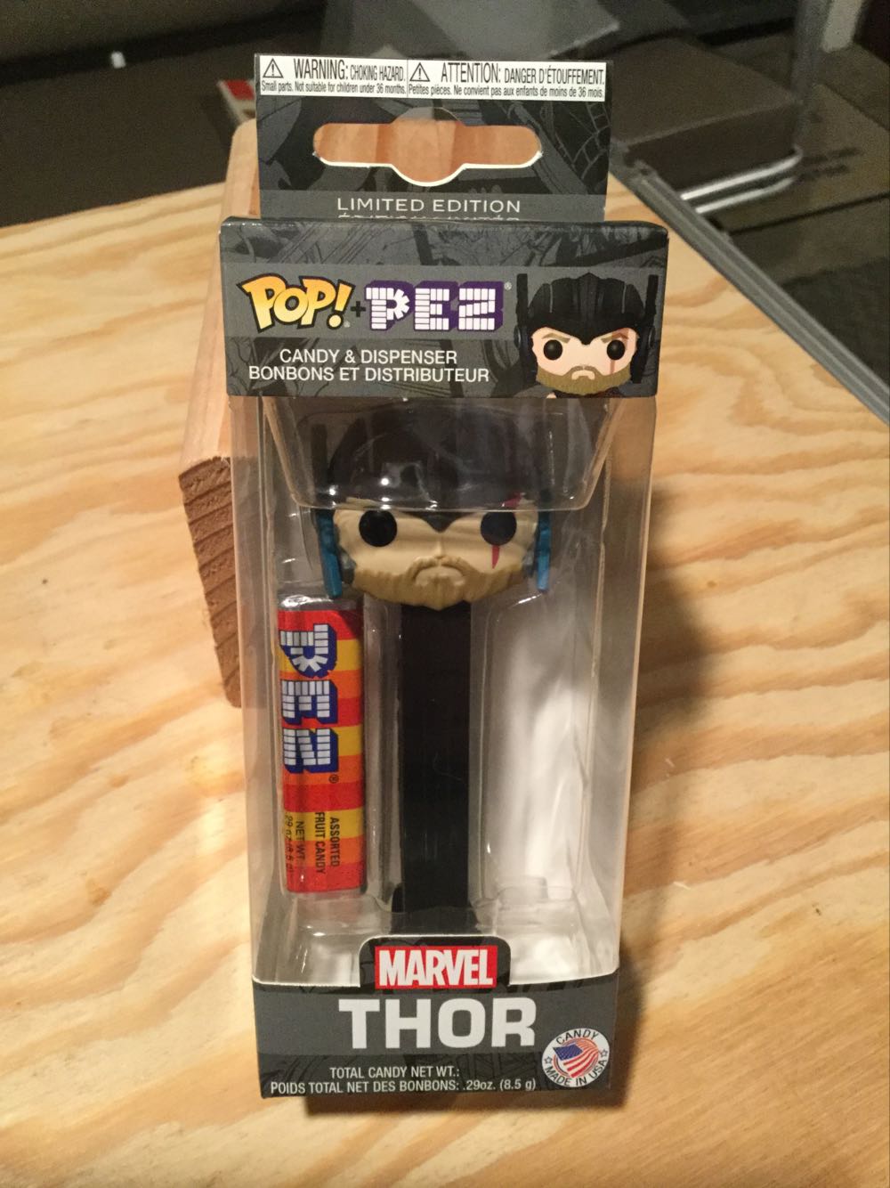 POP! Marvel Avengers - Thor - Books & Comics - Marvel pez collectible [Barcode 889698326223] - Main Image 3