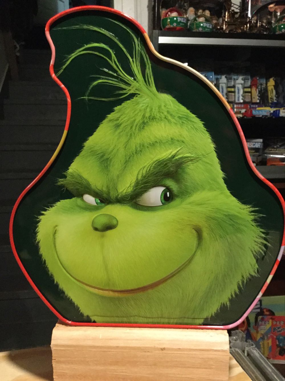 The Grinch - Gift Tin - Cartoons pez collectible [Barcode 073621012325] - Main Image 2