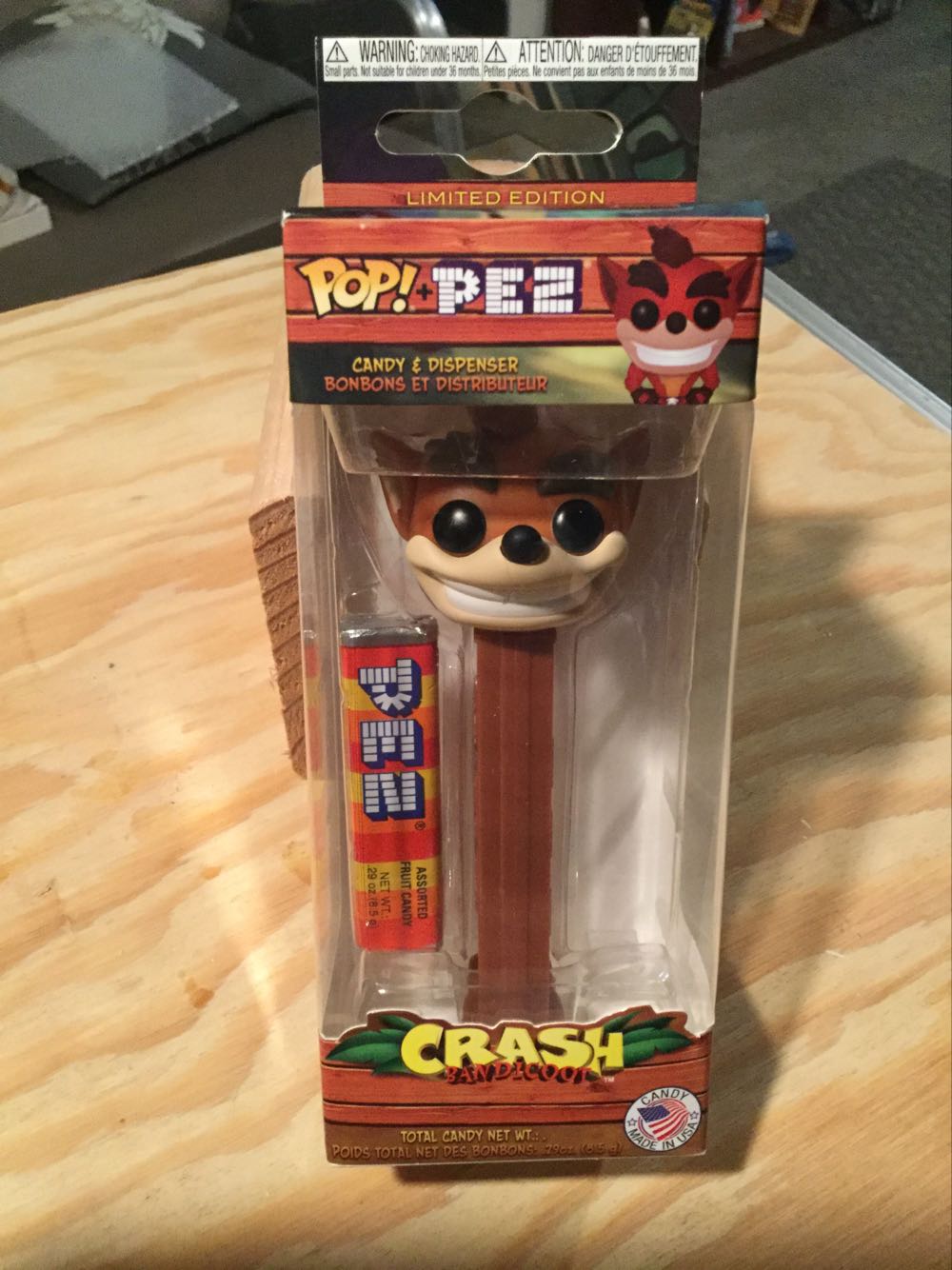 Funko POP+PEZ: Crash Bandicoot - Crash Bandicoot pez collectible [Barcode 889698359733] - Main Image 2