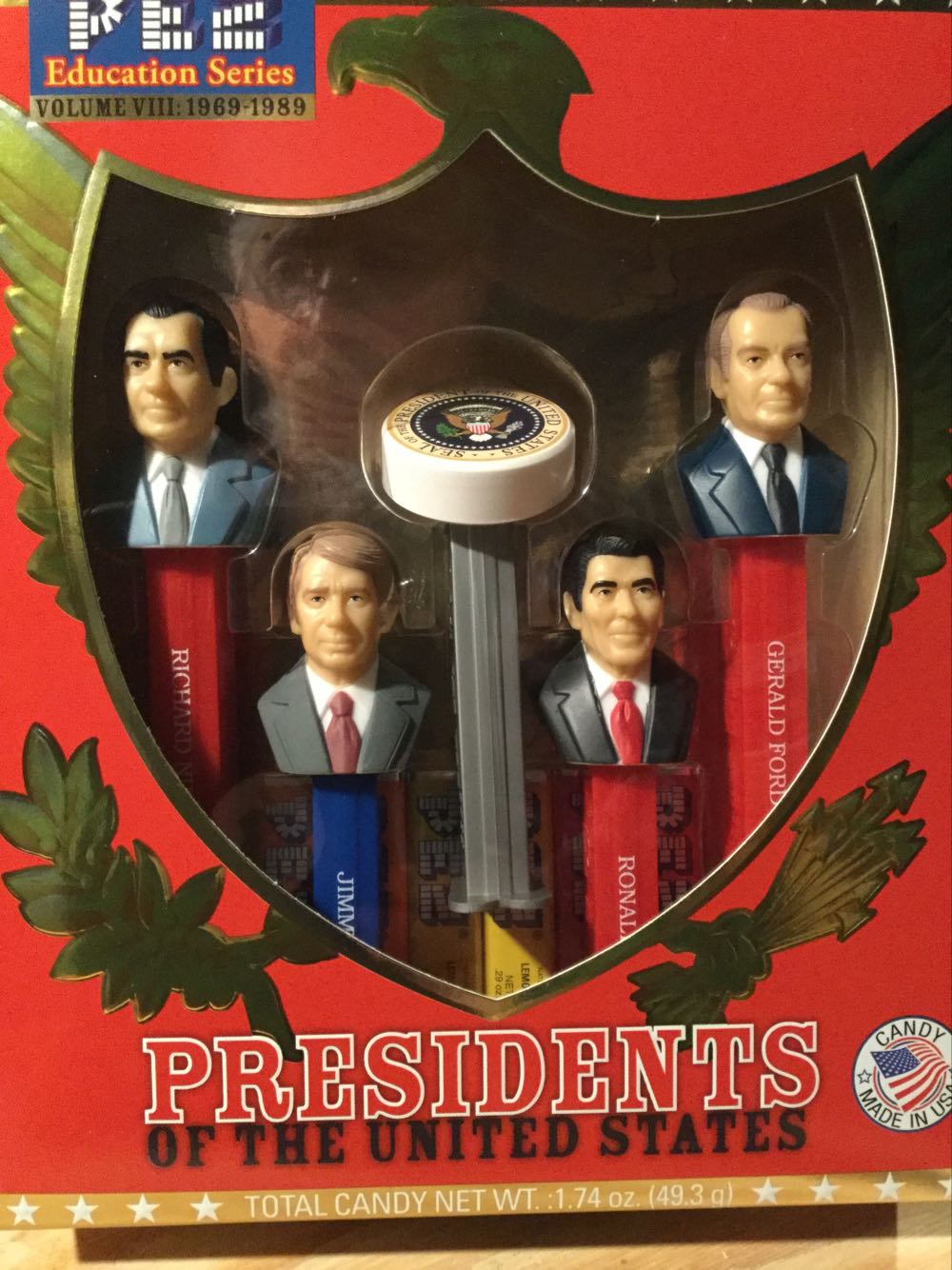 Presidents of the United States Vol. 8 - US Presidents pez collectible [Barcode 073621008106] - Main Image 3