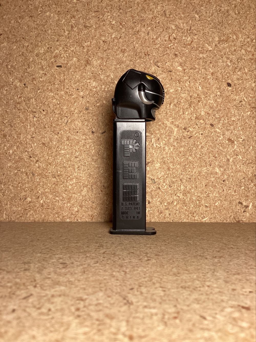 Power Ranger - Black - Licenced Characters pez collectible - Main Image 2