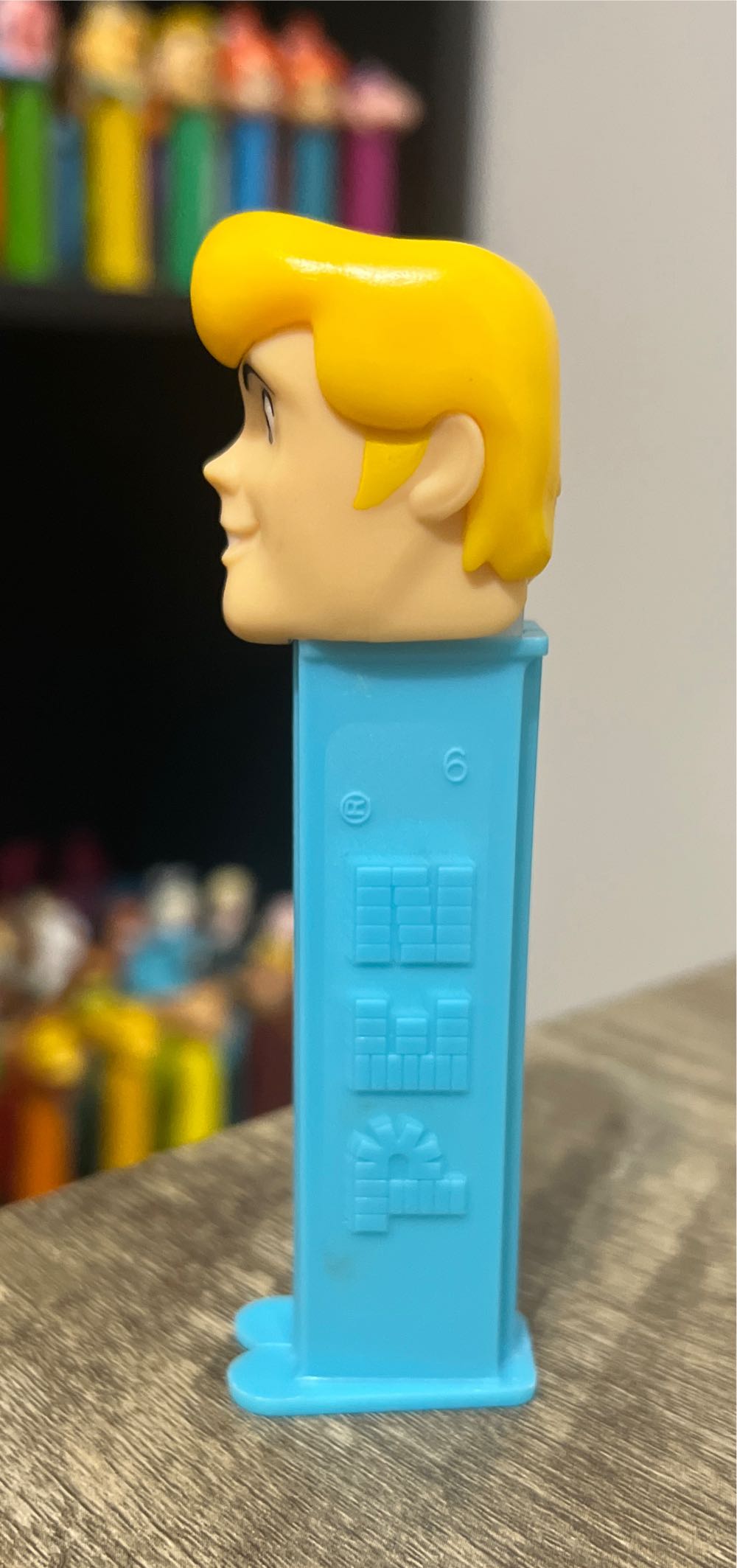 Fred Jones - Scooby Doo pez collectible - Main Image 4