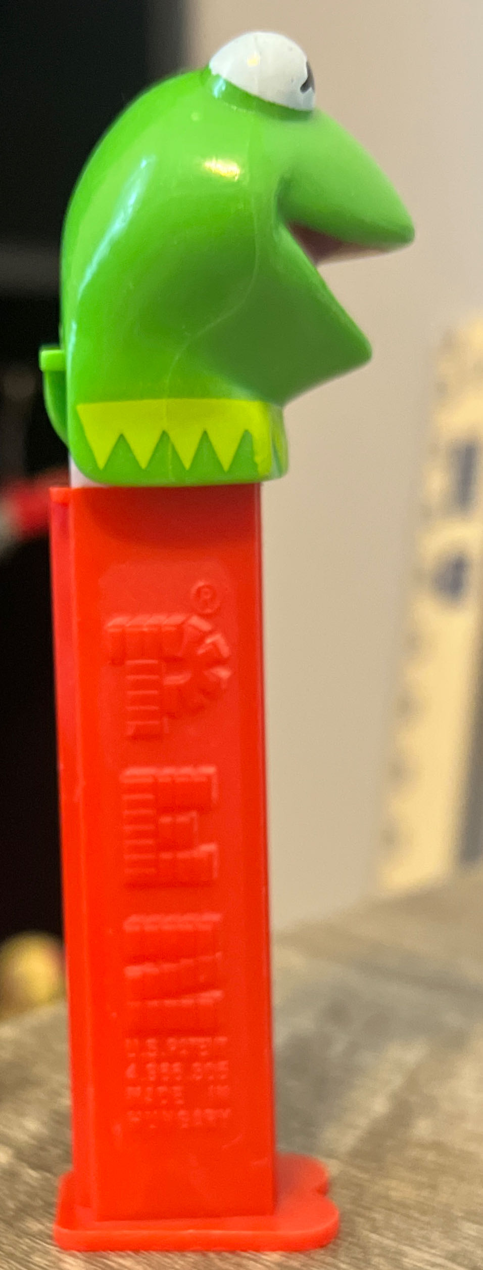 Kermit B (1999) - Muppets pez collectible - Main Image 3