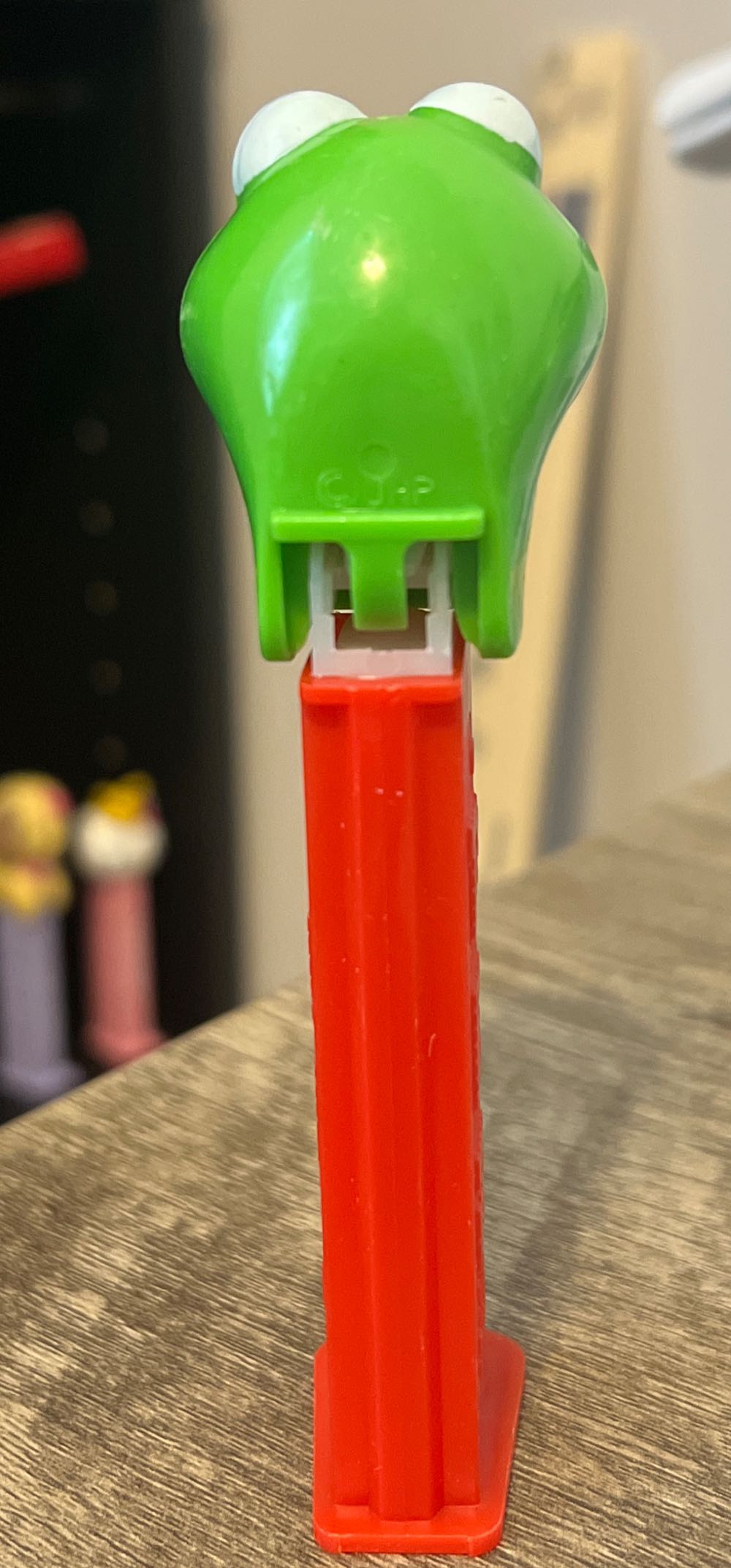 Kermit B (1999) - Muppets pez collectible - Main Image 4