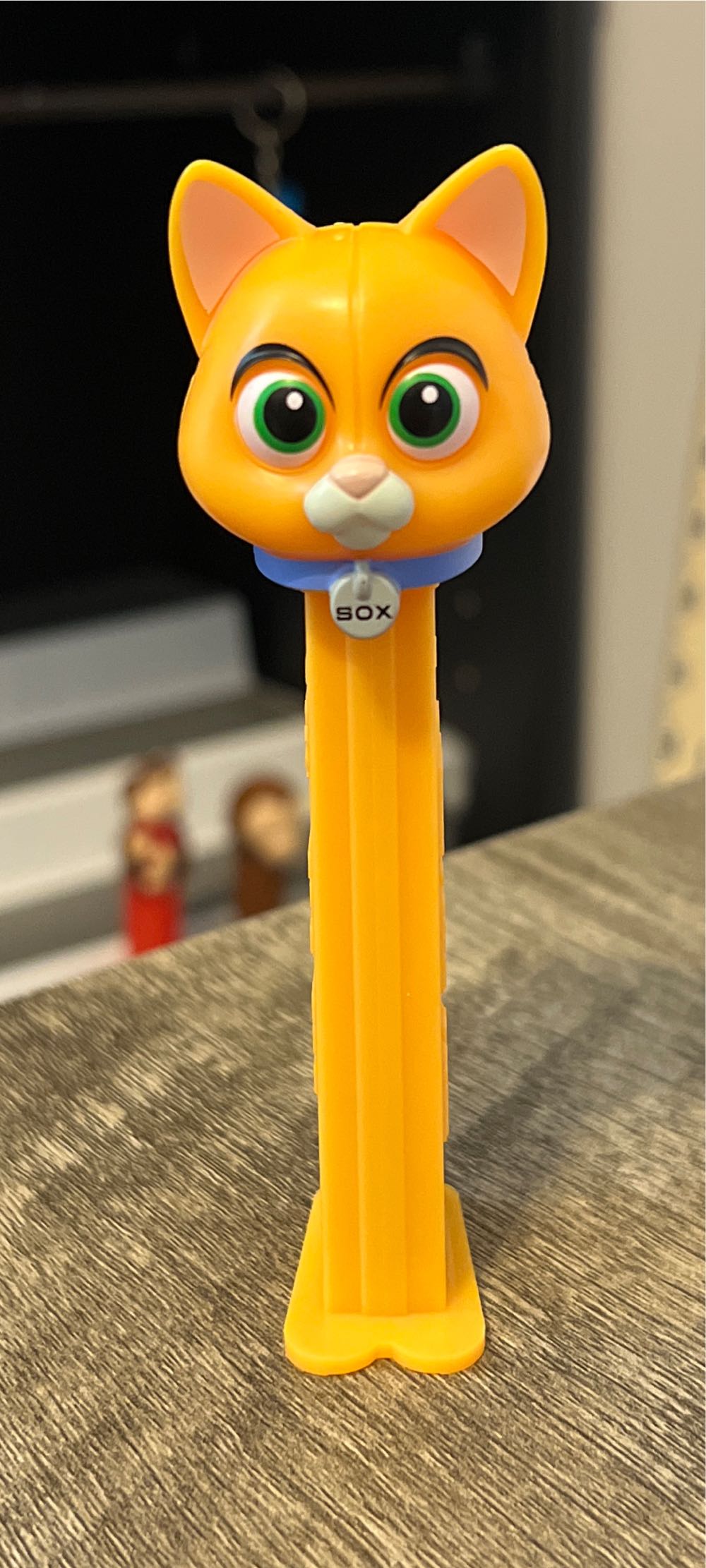 Sox - Lightyear Movie pez collectible [Barcode 9044400823440] - Main Image 2