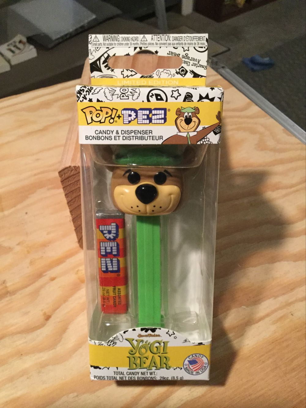 Funko Pop! - Yogi Bear - Yogi Bear (Green) - Hanna-Barbara pez collectible [Barcode 889698322911] - Main Image 3