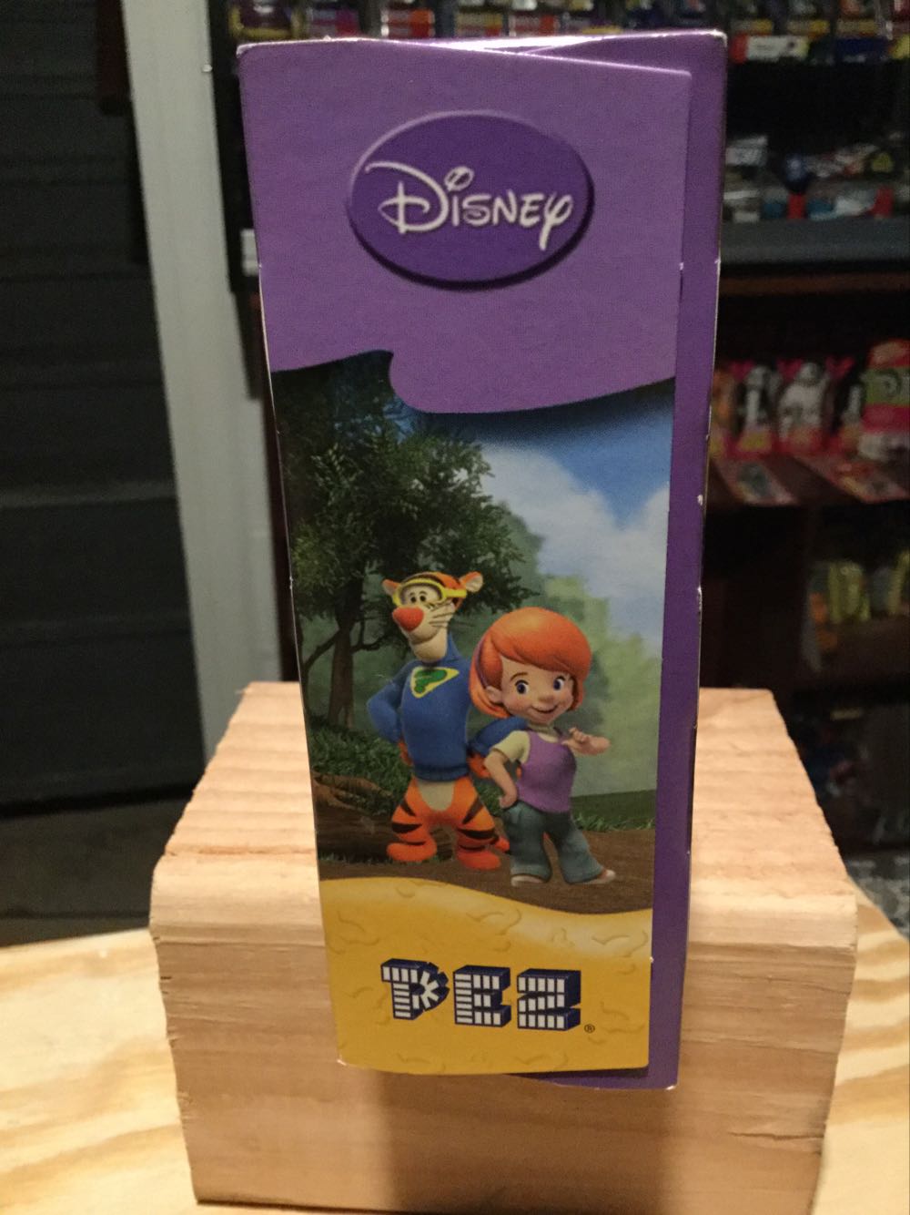 My Friends Tigger & Pooh - Collector Set - Collector Set - Tigger & Pooh pez collectible [Barcode 073621008939] - Main Image 4