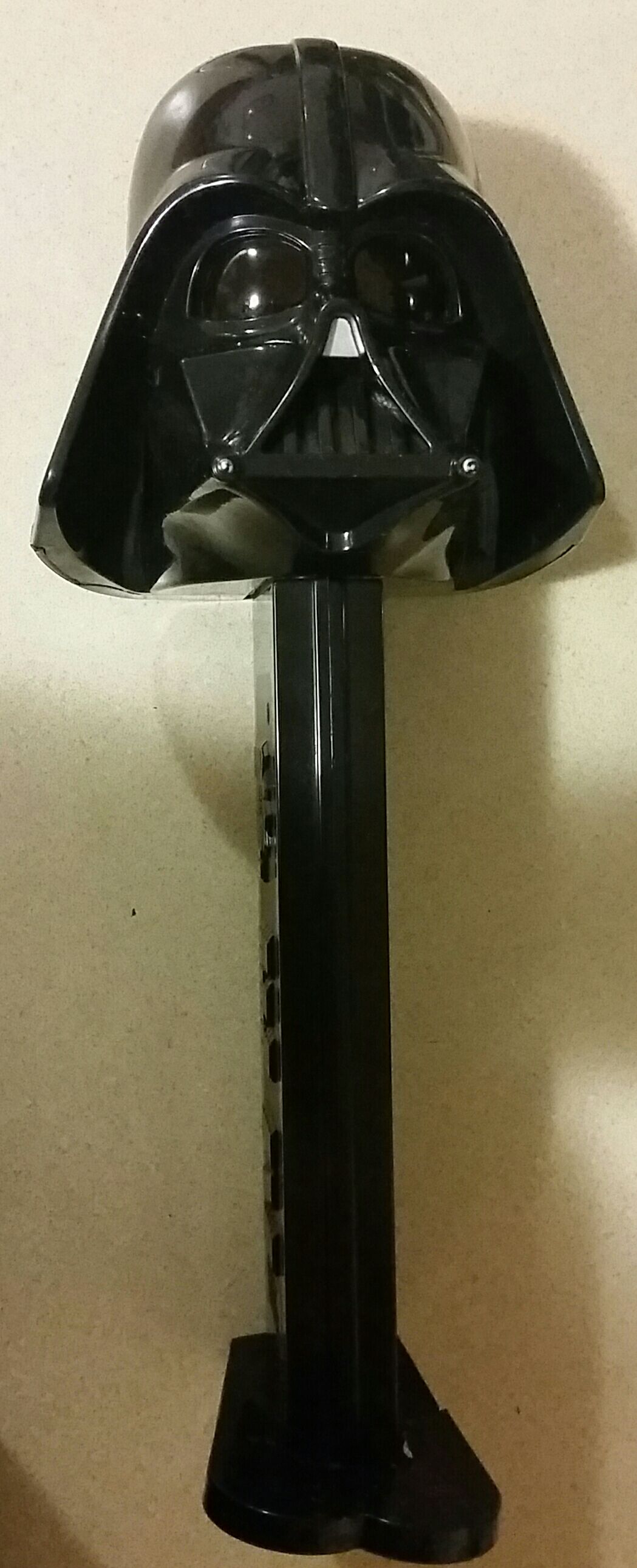 Star Wars: Darth Vader (Giant) - Giant Pez pez collectible - Main Image 2