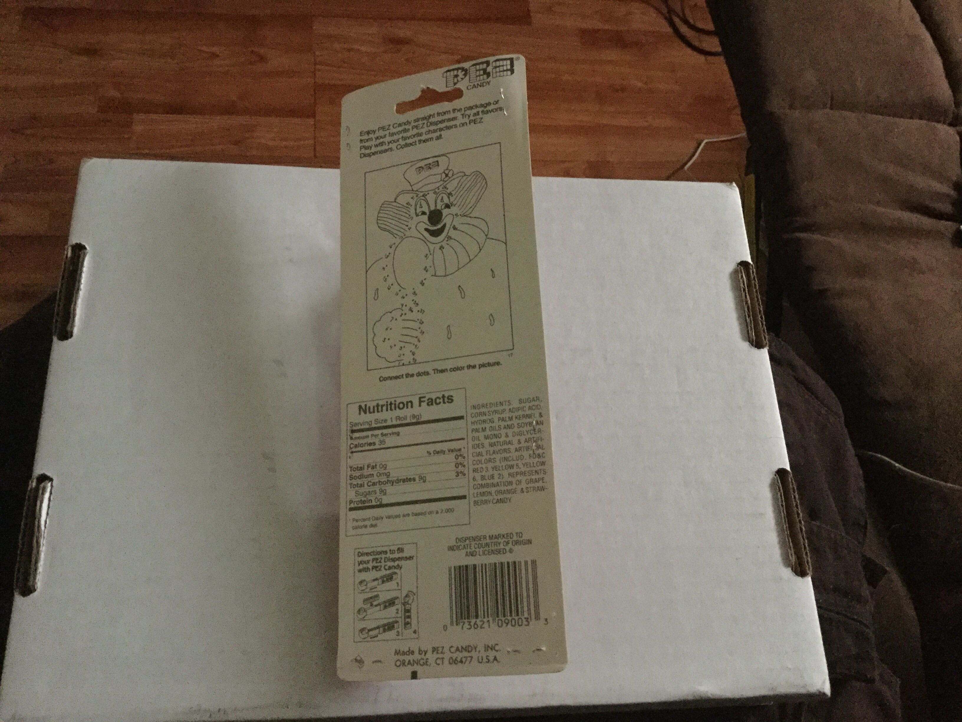 Wonder Women - DC COMICS-Wonder Woman pez collectible [Barcode 073621090033] - Main Image 2