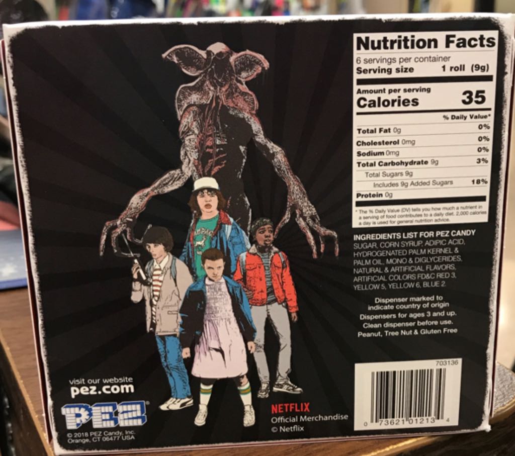 Stranger Things Eleven and Mike - Collector Set - Collector Set - Stranger Things pez collectible - Main Image 2