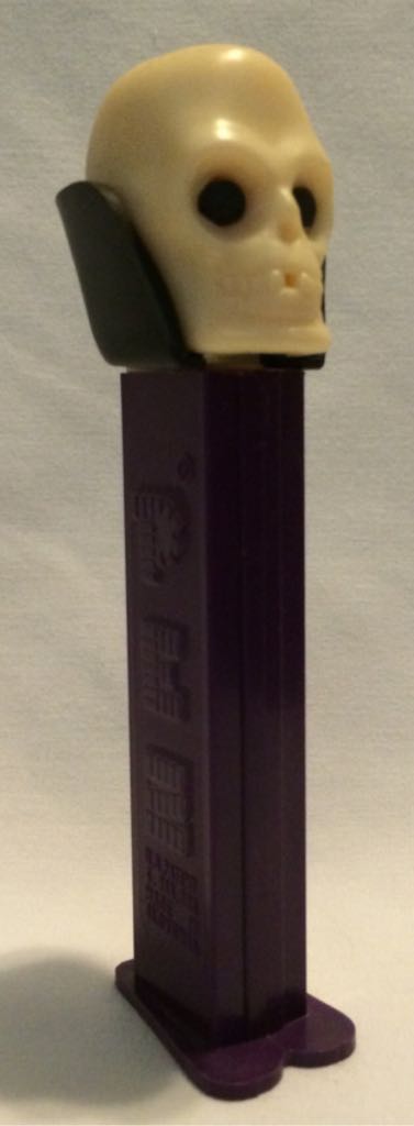 Skull - B - Halloween pez collectible - Main Image 2