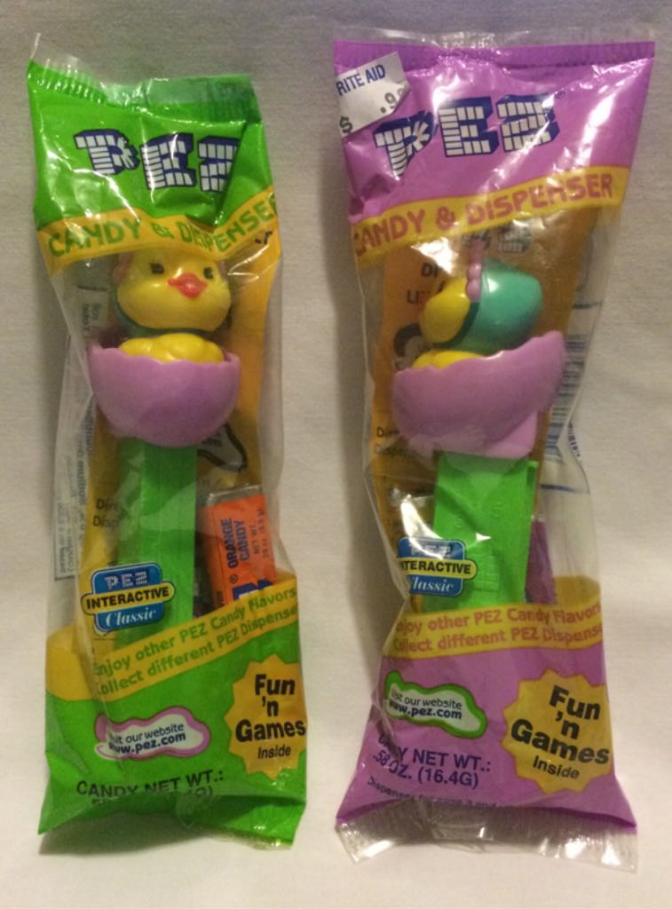 Easter: Chick (purple egg) - Easter pez collectible - Main Image 2