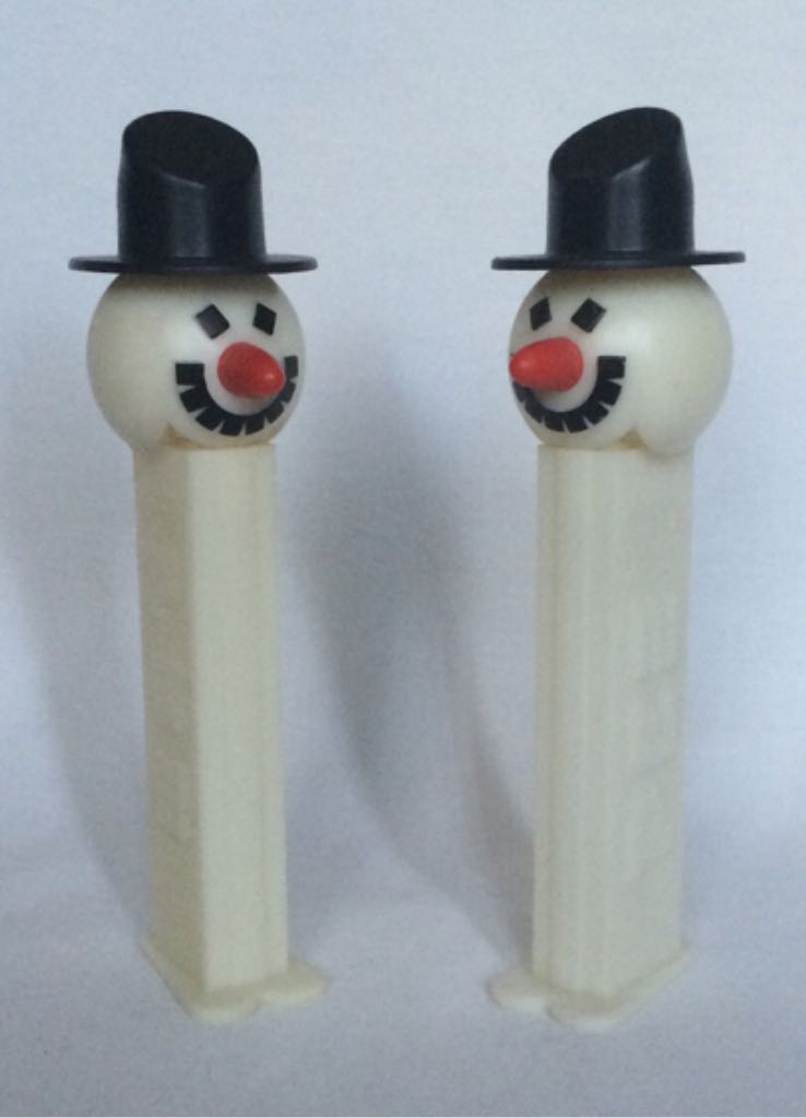 Snowman B (3.9 Stem) - Christmas pez collectible - Main Image 2