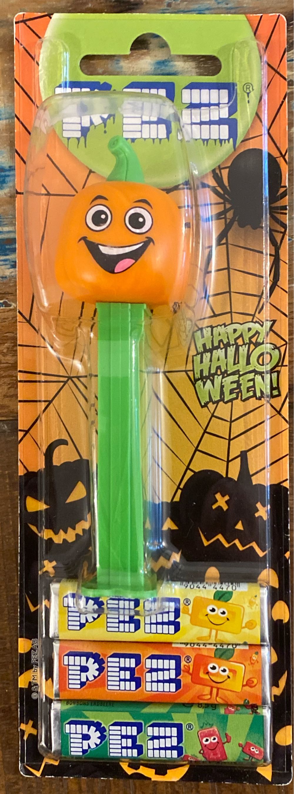 Halloween - Pumpkin - Holiday: Halloween pez collectible - Main Image 3