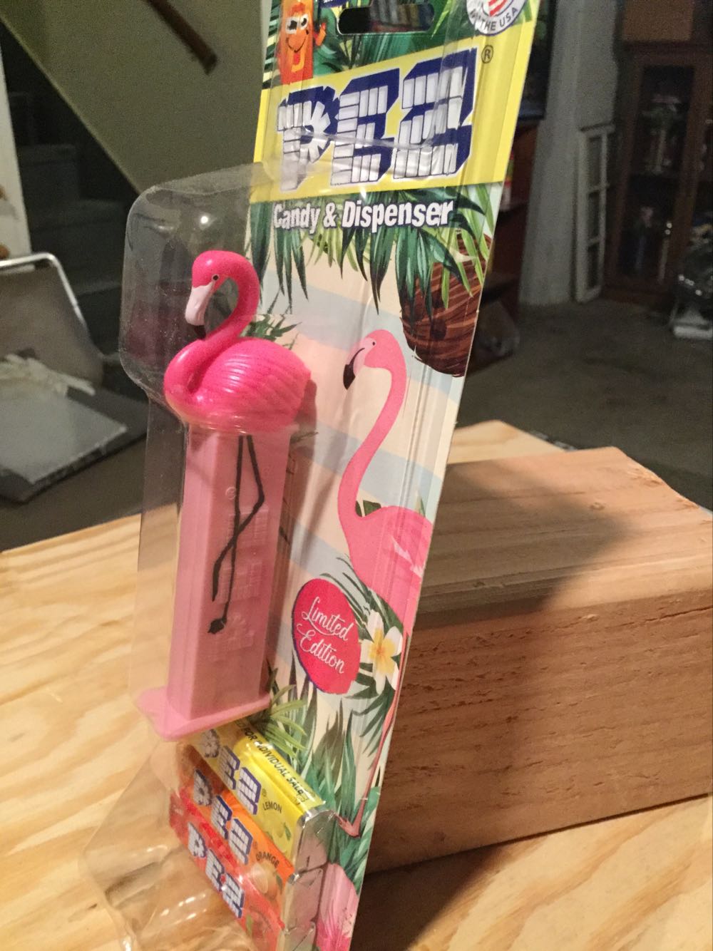 Pez Flamingo Limited Edition (Mabel) (Pink Stem) - Pez Limited Editon pez collectible - Main Image 3