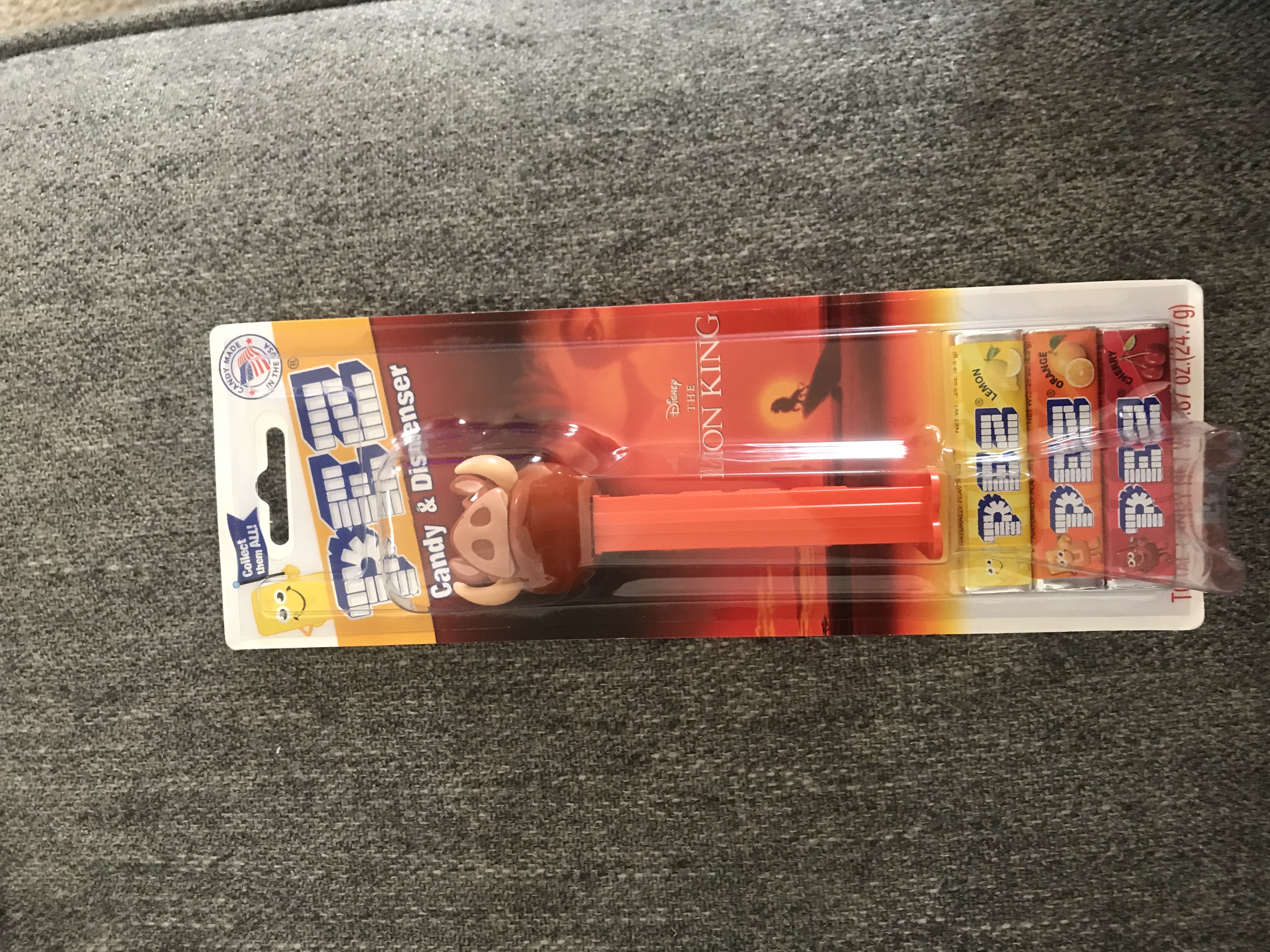 Lion King - Pumba - Disney - Lion King pez collectible [Barcode 073621092884] - Main Image 2