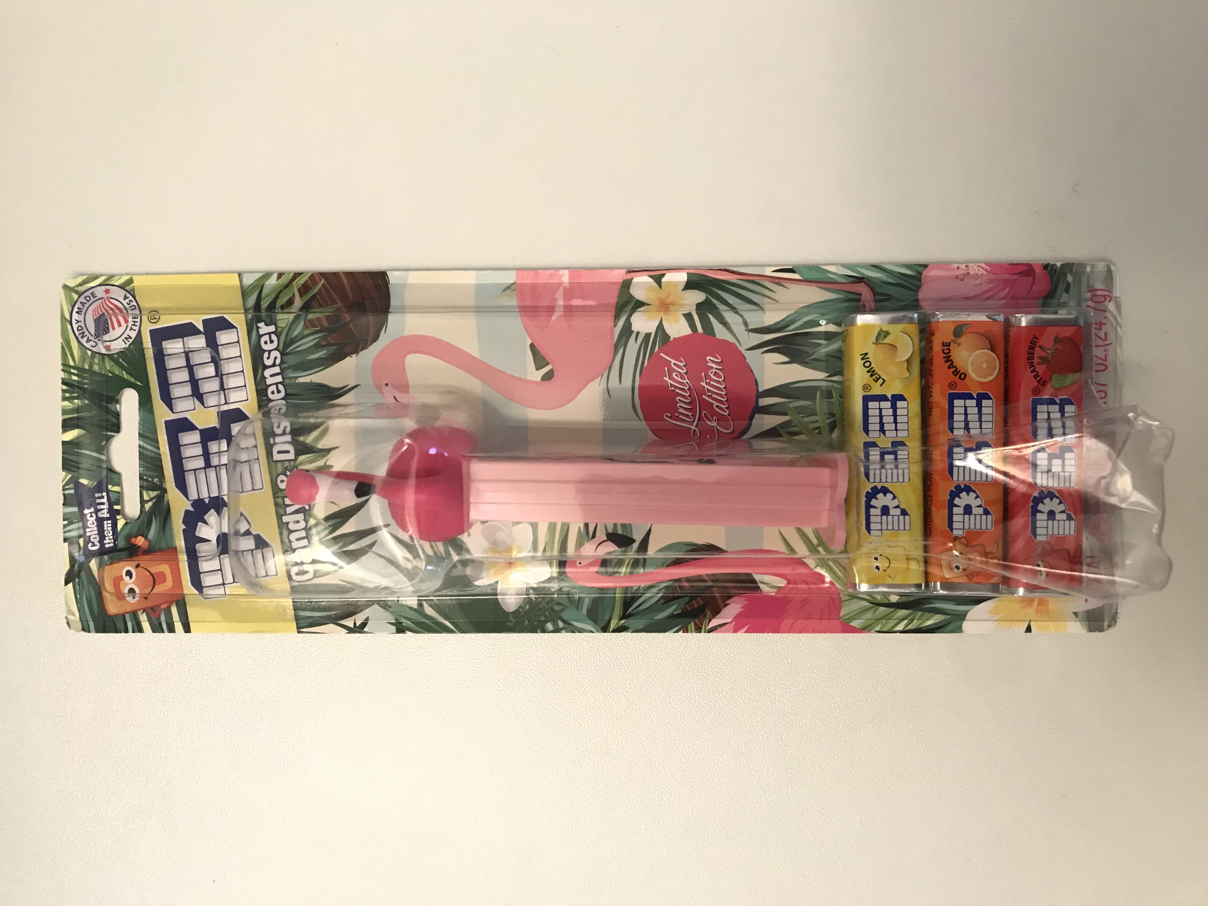 Flamingo - Floyd - Pez Limited Edition pez collectible - Main Image 2