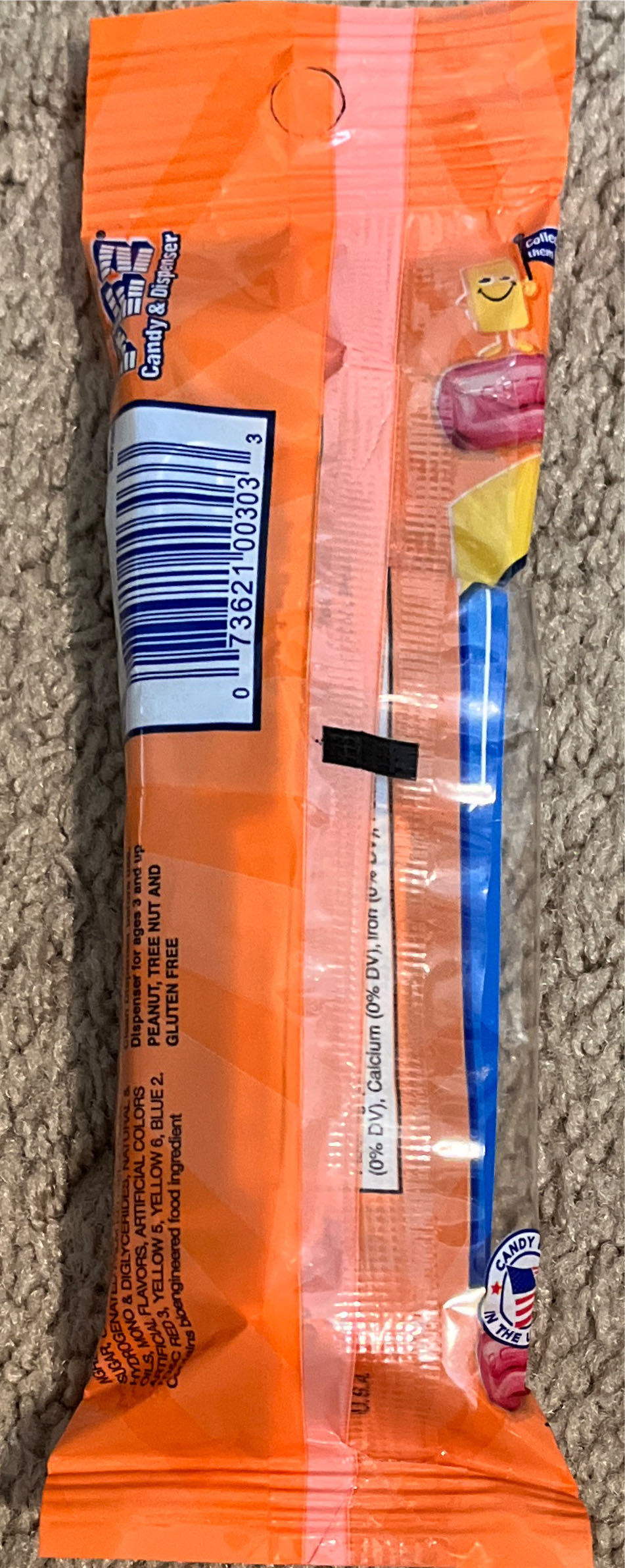 Halloween - Bat 🦇 2024 🎃 - Halloween pez collectible [Barcode 073621003033] - Main Image 2