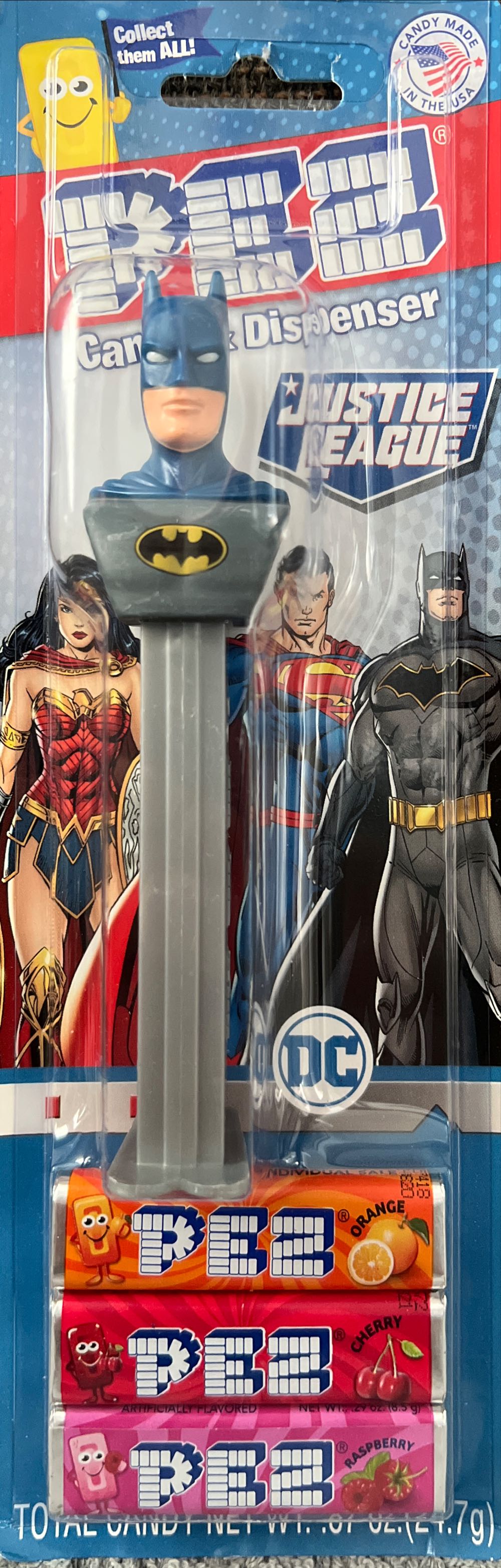 Batman D (Blue Hood) (Loose/Carded) - Batman pez collectible [Barcode 073621090033] - Main Image 2