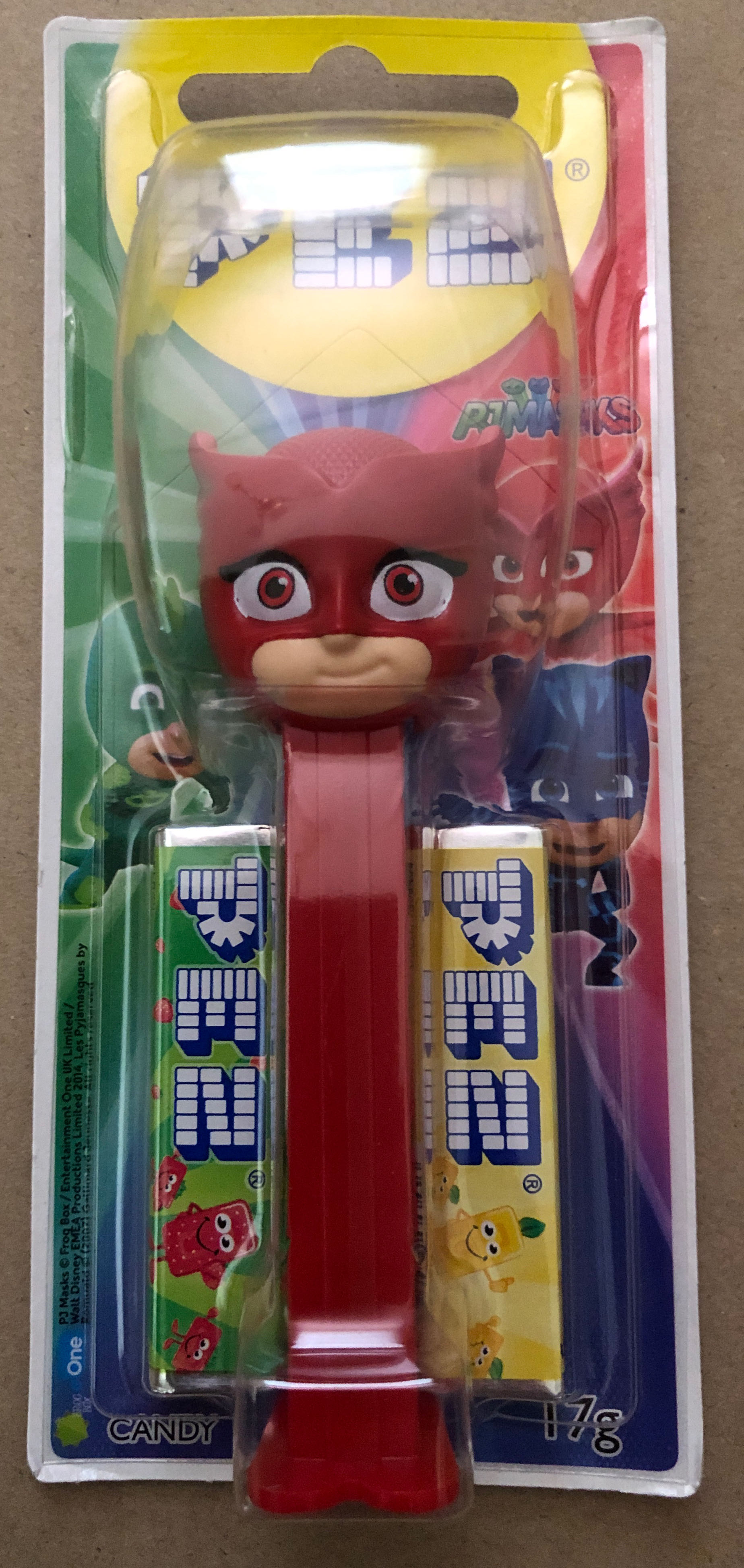 Wonder women Girl Pez Dispenser