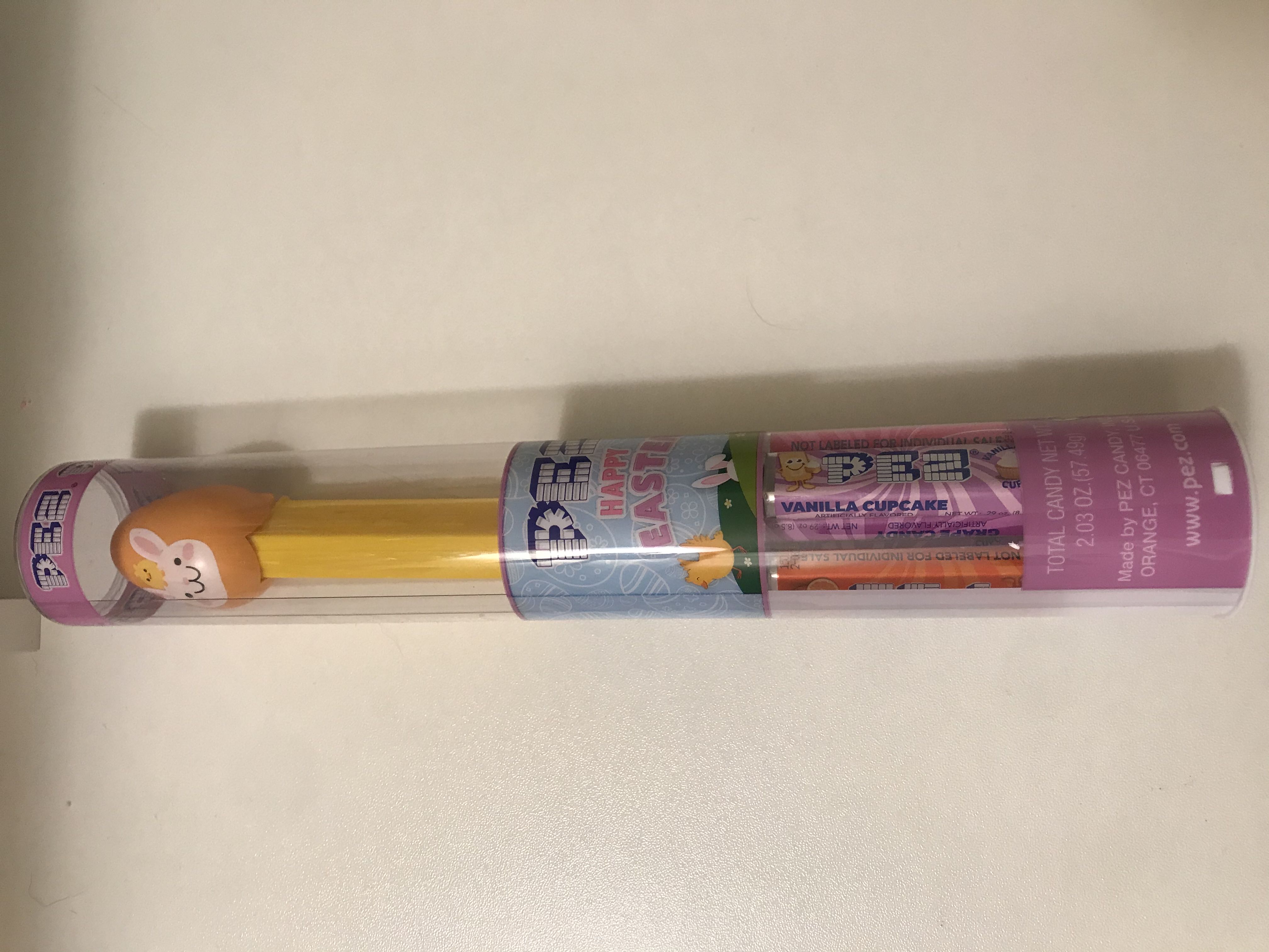 Egg With Bunny And Chick - Easter pez collectible - Main Image 2