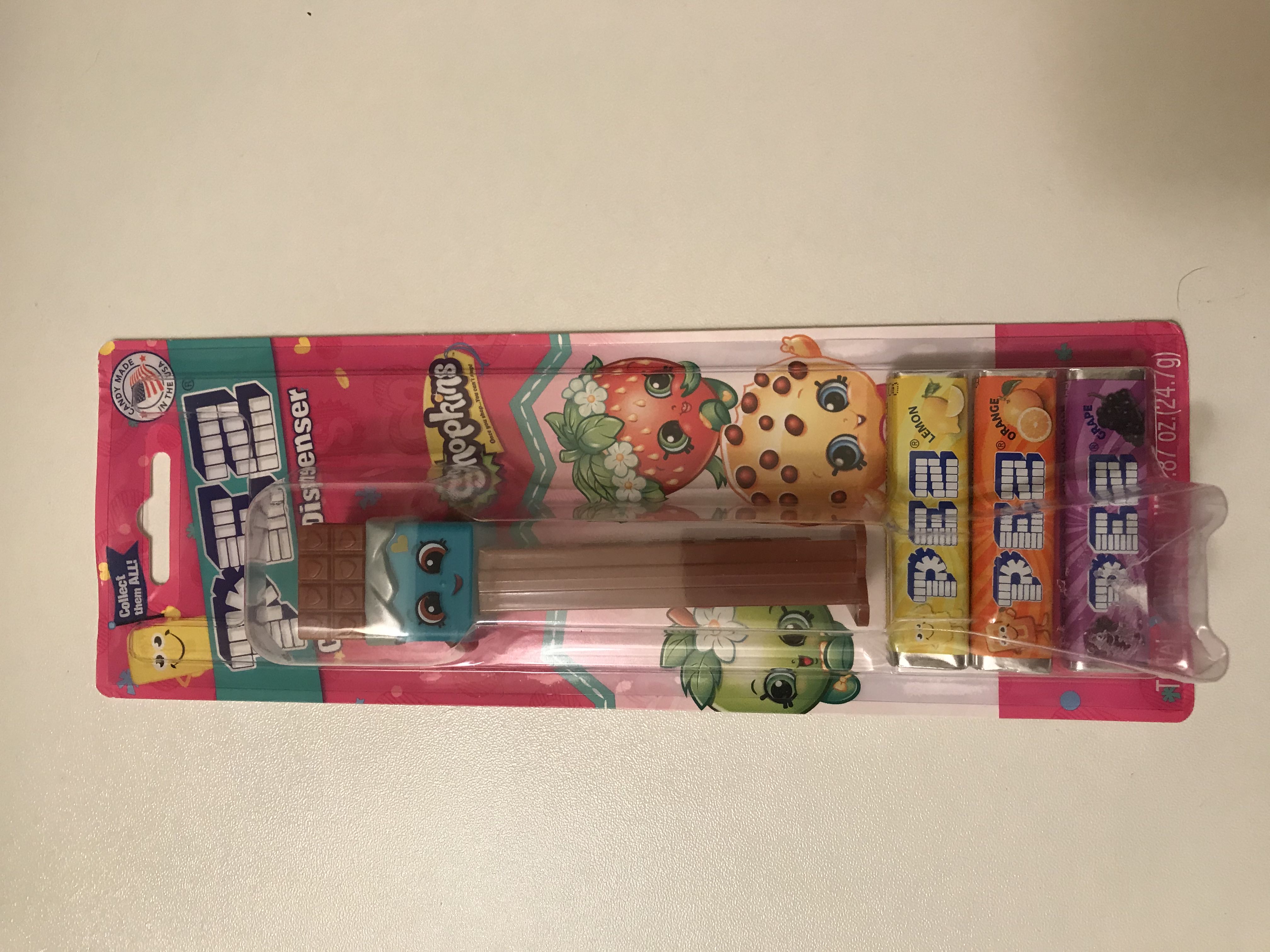 Cheeky Chocolate - Shopkins pez collectible - Main Image 2