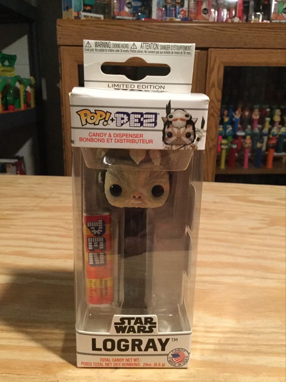 Star Wars 2019 (80) Logray Pop! - Star Wars pez collectible [Barcode 889698378666] - Main Image 2