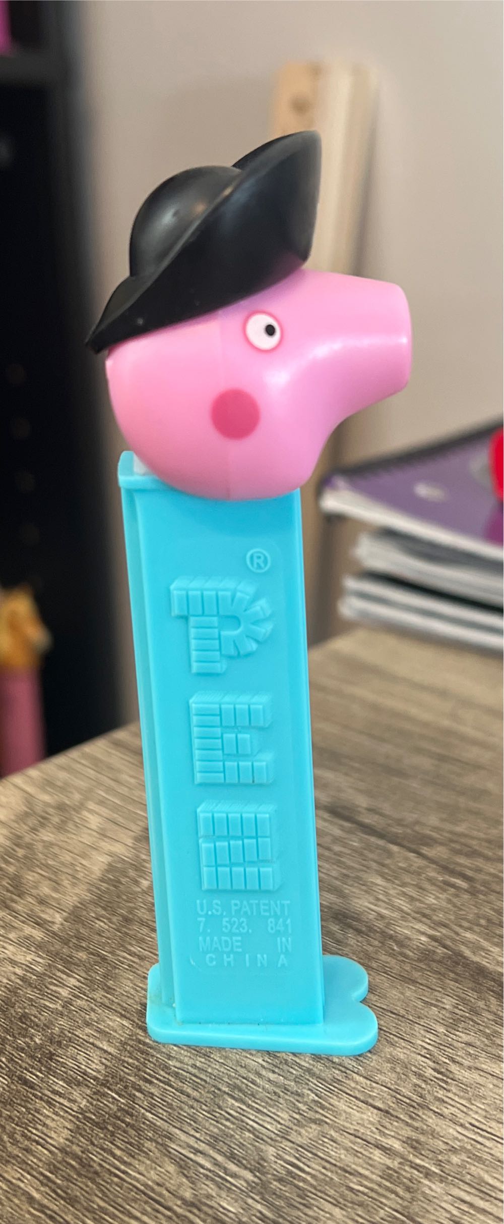 Peppa Pig: Pirate George - Peppa Pig pez collectible - Main Image 2